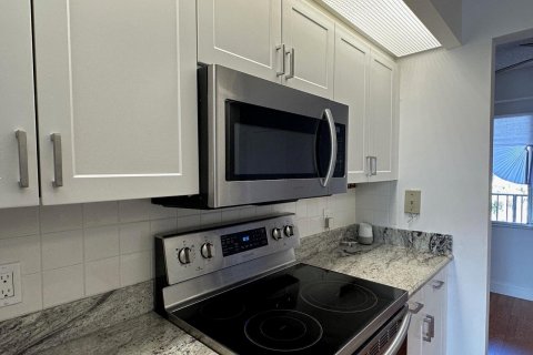 Condominio en venta en Pembroke Pines, Florida, 2 dormitorios, 105.63 m2 № 913618 - foto 12