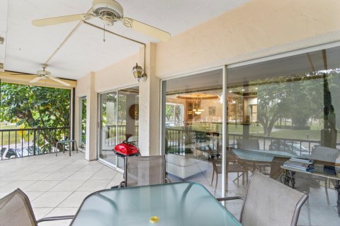 Condo in Lauderhill, Florida, 3 bedrooms  № 1226059 - photo 21