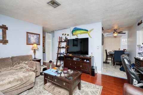 Casa en venta en Deerfield Beach, Florida, 3 dormitorios, 131.64 m2 № 1226055 - foto 10