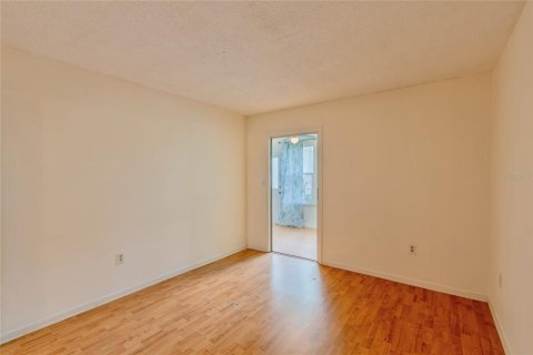 Condominio en venta en Saint Petersburg, Florida, 1 dormitorio, 69.21 m2 № 1402285 - foto 11