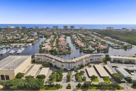 Condo in Deerfield Beach, Florida, 2 bedrooms  № 1092725 - photo 12