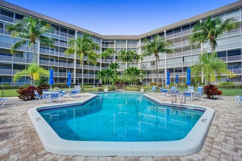 Copropriété à vendre à Deerfield Beach, Floride: 2 chambres, 93.09 m2 № 1092725 - photo 21