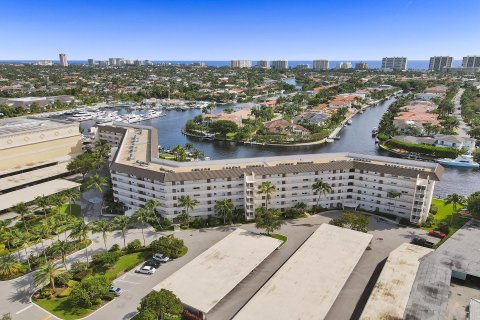 Condo in Deerfield Beach, Florida, 2 bedrooms  № 1092725 - photo 9