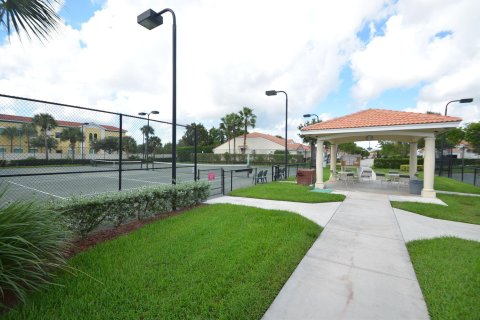 House in Delray Beach, Florida 2 bedrooms, 125.79 sq.m. № 1155860 - photo 22