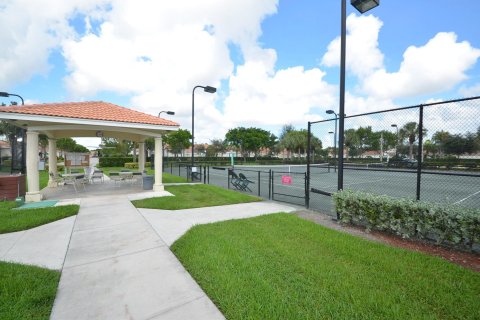 House in Delray Beach, Florida 2 bedrooms, 125.79 sq.m. № 1155860 - photo 21