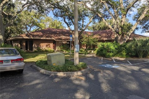 Immobilier commercial à louer à Bradenton, Floride: 595.88 m2 № 558014 - photo 14