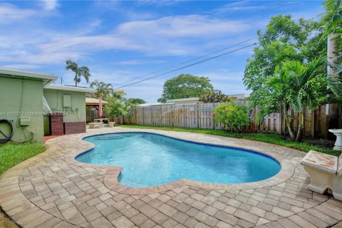 Villa ou maison à vendre à Pompano Beach, Floride: 3 chambres, 177.44 m2 № 1291527 - photo 28