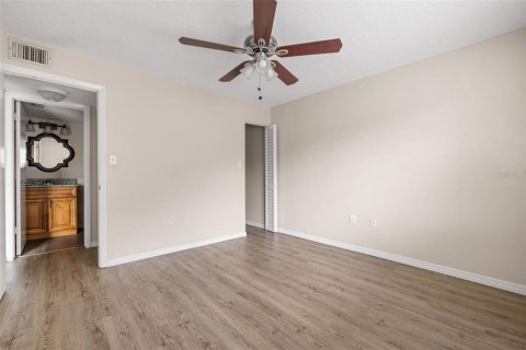 Copropriété à louer à Tampa, Floride: 2 chambres, 81.66 m2 № 1359090 - photo 18