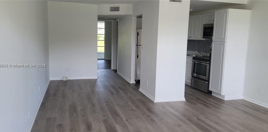 Condominio en Sunrise, Florida, 1 dormitorio  № 1305881