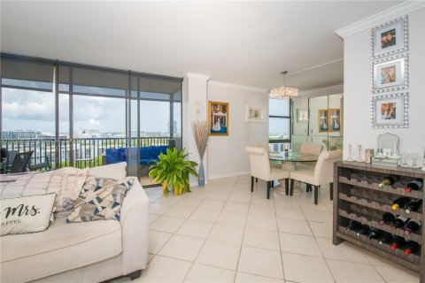 Copropriété à vendre à Aventura, Floride: 1 chambre, 96.43 m2 № 1305913 - photo 8