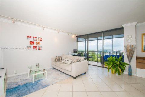 Condominio en venta en Aventura, Florida, 1 dormitorio, 96.43 m2 № 1305913 - foto 7