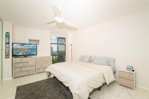 Copropriété à vendre à Aventura, Floride: 1 chambre, 96.43 m2 № 1305913 - photo 13