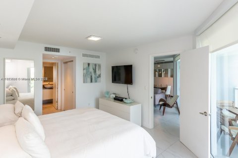 Condominio en alquiler en Bay Harbor Islands, Florida, 2 dormitorios, 106.09 m2 № 1348272 - foto 18