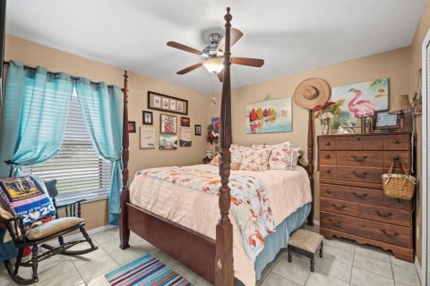 Купить виллу или дом в Кейп-Корал, Флорида 6 комнат, 133.13м2, № 1105251 - фото 17
