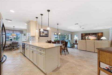 Villa ou maison à vendre à Punta Gorda, Floride: 3 chambres, 161.65 m2 № 1105214 - photo 9