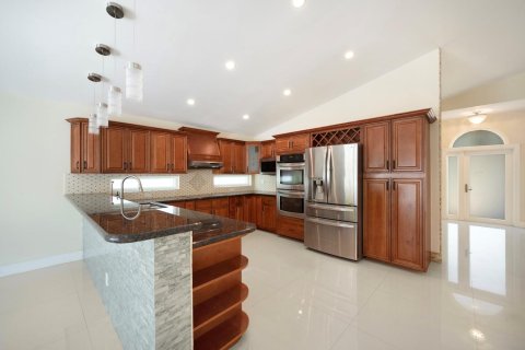 Casa en venta en Pembroke Pines, Florida, 3 dormitorios, 160.81 m2 № 1177130 - foto 13