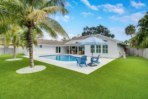 Villa ou maison à vendre à Palm Beach Gardens, Floride: 4 chambres, 279.36 m2 № 1177128 - photo 16