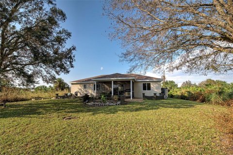 Villa ou maison à vendre à North Port, Floride: 3 chambres, 127.09 m2 № 1405408 - photo 18