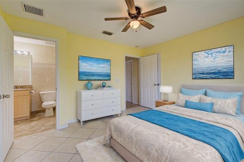 Villa ou maison à vendre à North Port, Floride: 3 chambres, 127.09 m2 № 1405408 - photo 6