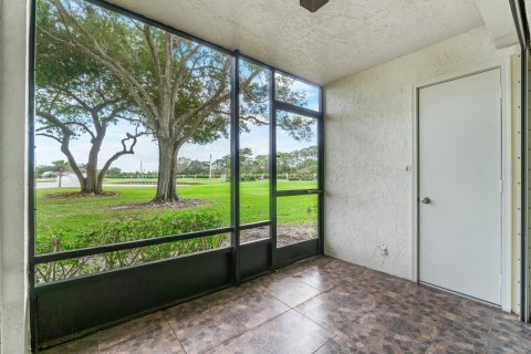 Condo in Palm Beach Gardens, Florida, 2 bedrooms  № 948949 - photo 6