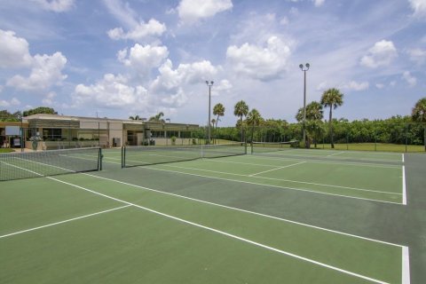 Condo in Vero Beach, Florida, 1 bedroom  № 1222809 - photo 11