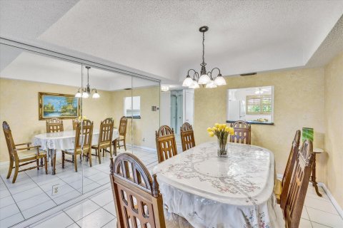 Copropriété à vendre à Boca Raton, Floride: 2 chambres, 120.77 m2 № 1223321 - photo 28