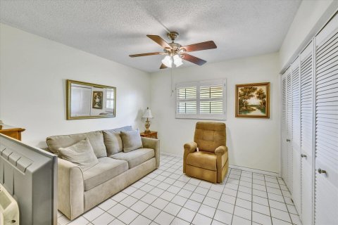 Condo in Boca Raton, Florida, 2 bedrooms  № 1223321 - photo 20