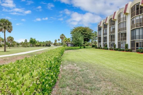 Copropriété à vendre à Boca Raton, Floride: 2 chambres, 120.77 m2 № 1223321 - photo 12