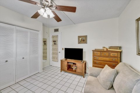 Condo in Boca Raton, Florida, 2 bedrooms  № 1223321 - photo 19