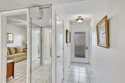 Copropriété à vendre à Boca Raton, Floride: 2 chambres, 120.77 m2 № 1223321 - photo 27