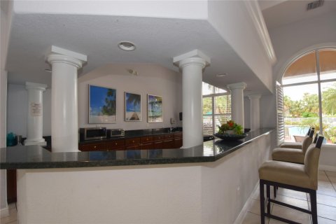 House in Hollywood, Florida 3 bedrooms, 147.71 sq.m. № 1223320 - photo 9