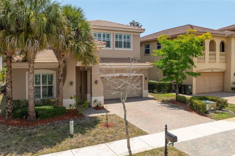 Casa en venta en Coconut Creek, Florida, 5 dormitorios, 366.41 m2 № 1222807 - foto 11