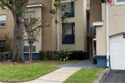 Condominio en venta en Orlando, Florida, 2 dormitorios, 105.26 m2 № 1390363 - foto 1