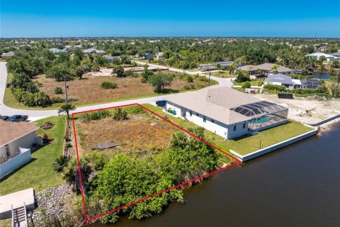 Terreno en venta en Port Charlotte, Florida № 1124470 - foto 3