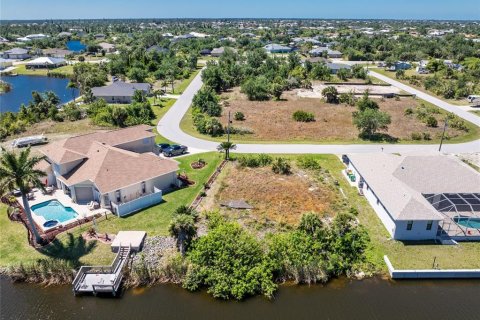 Terreno en venta en Port Charlotte, Florida № 1124470 - foto 24