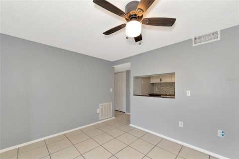 Copropriété à vendre à Bradenton, Floride: 2 chambres, 89.19 m2 № 1357837 - photo 7