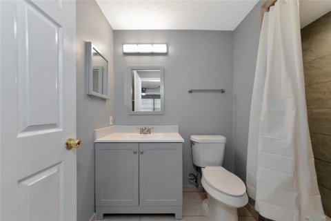 Copropriété à vendre à Bradenton, Floride: 2 chambres, 89.19 m2 № 1357837 - photo 20