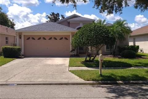 Villa ou maison à vendre à Tampa, Floride: 3 chambres, 187.94 m2 № 1382271 - photo 2