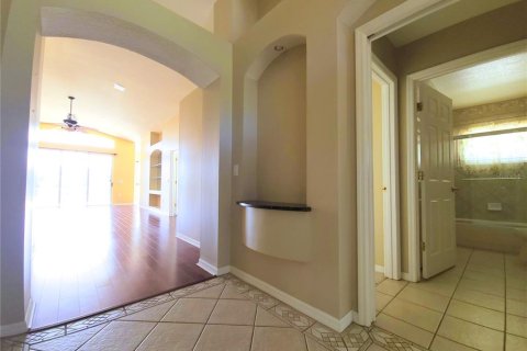 Casa en venta en Tampa, Florida, 3 dormitorios, 187.94 m2 № 1382271 - foto 8