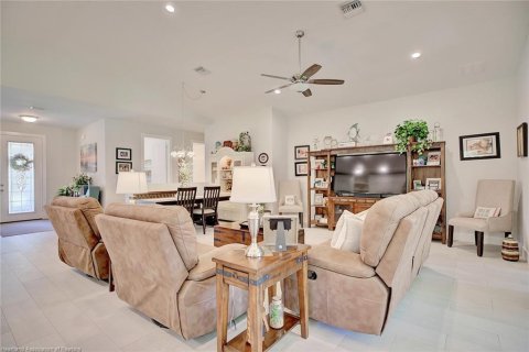 Casa en venta en Sebring, Florida, 3 dormitorios, 185.62 m2 № 934355 - foto 29