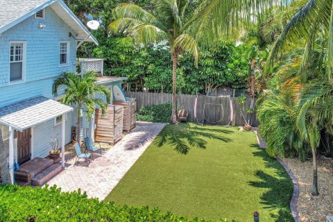 Villa ou maison à vendre à West Palm Beach, Floride: 4 chambres, 142.33 m2 № 1207778 - photo 1