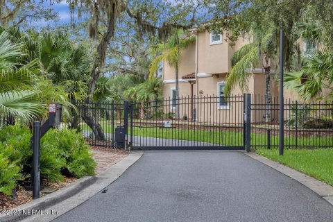 Villa ou maison à vendre à Saint Augustine, Floride: 4 chambres, 368.08 m2 № 768587 - photo 4