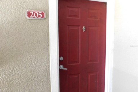 Condo in Orlando, Florida, 2 bedrooms  № 1308808 - photo 13