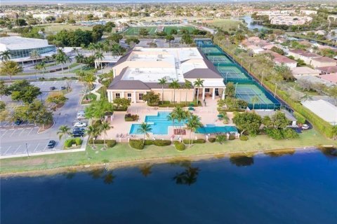 Copropriété à vendre à Tamarac, Floride: 2 chambres, 139.35 m2 № 1170971 - photo 12