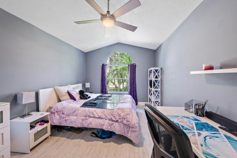 Casa en venta en Palm City, Florida, 3 dormitorios, 134.8 m2 № 1147078 - foto 27