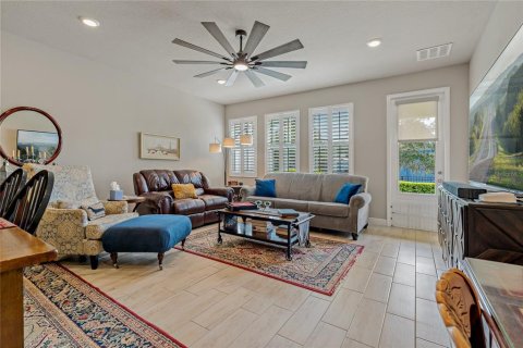 Adosado en venta en Palm Harbor, Florida, 4 dormitorios, 231.61 m2 № 1360988 - foto 19