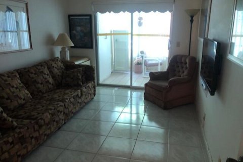Condominio en venta en Deerfield Beach, Florida, 2 dormitorios, 79.9 m2 № 913496 - foto 4