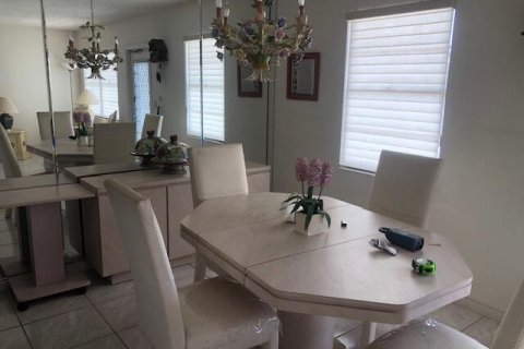 Condominio en venta en Deerfield Beach, Florida, 2 dormitorios, 79.9 m2 № 913496 - foto 10