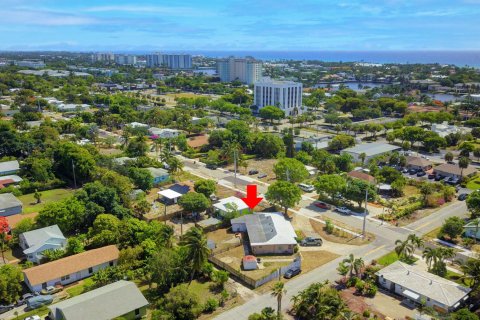 Immobilier commercial à vendre à Delray Beach, Floride: 215.63 m2 № 273534 - photo 5