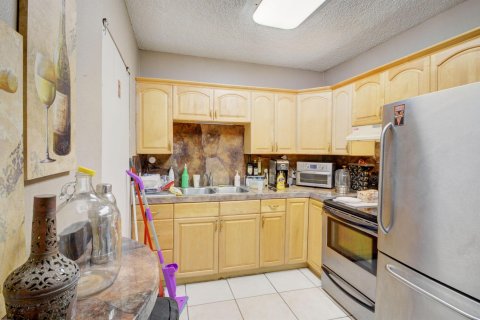 Immobilier commercial à vendre à Delray Beach, Floride: 215.63 m2 № 273534 - photo 28